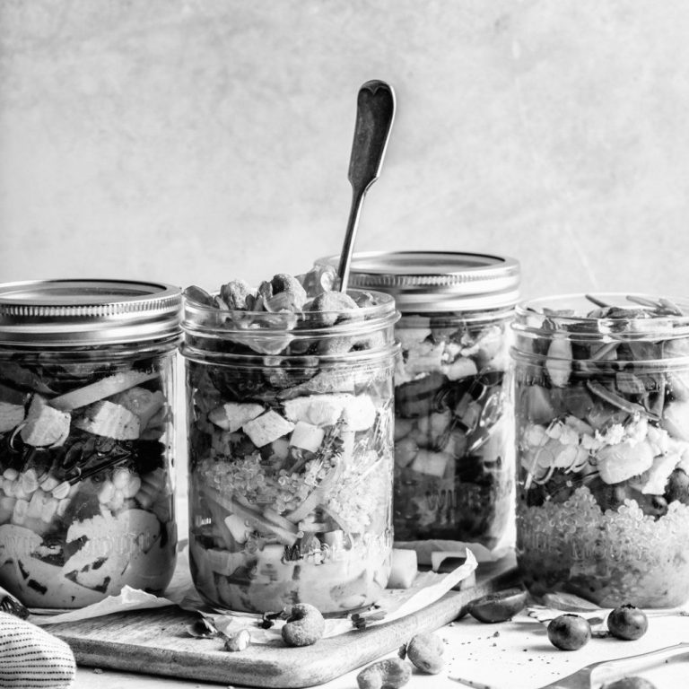 Comment composer une salad jar healthy ? 6 recettes inspirantes